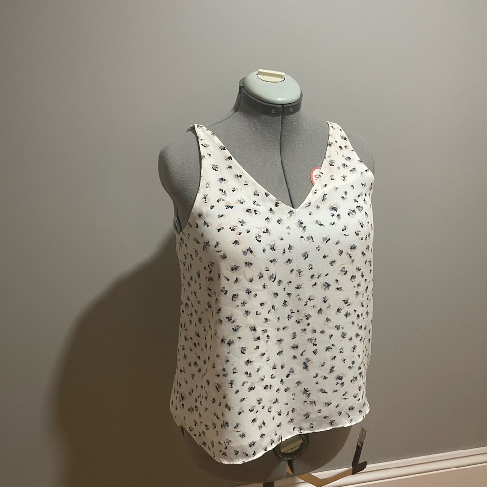 Floral Print Sleeveless Top